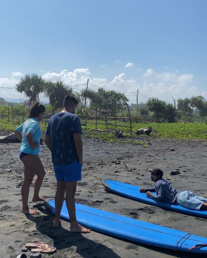 Medewi Good Vibes Stay&Surf Jembrana Dış mekan fotoğraf